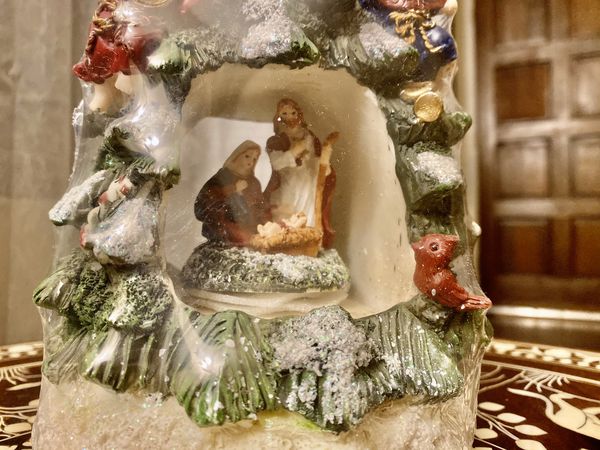 Musical Nativity Scene Christmas Tree Tabletop Figurine